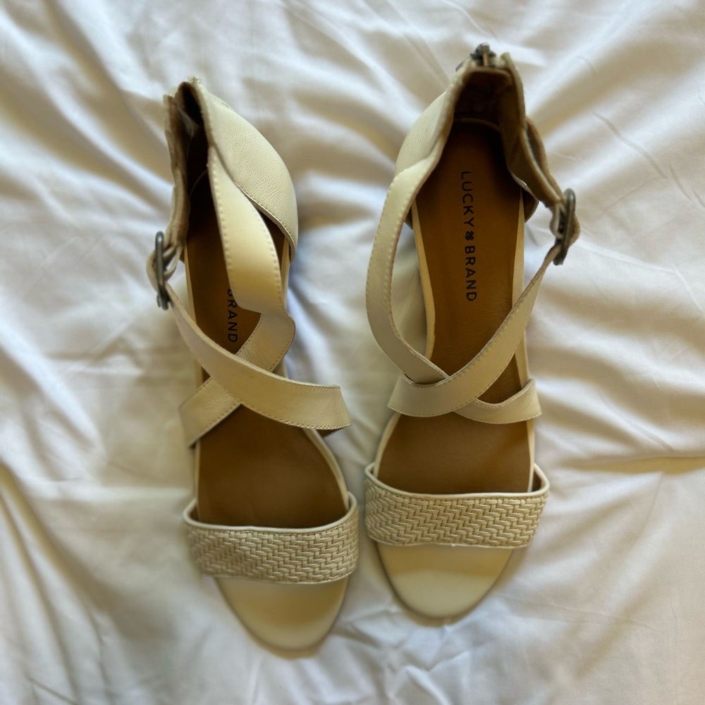 Lucky Jenley Wedge, Size 9.5